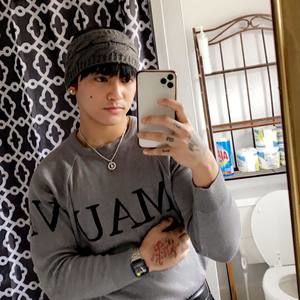 Meet your Posher, Ayo